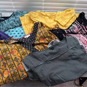7 lot women’s tops - misc stores - Express, Ann Taylor, Macy’s, Carson’s